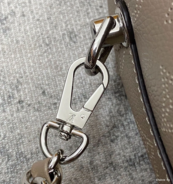 KNOT PM LOUIS VUITTON WHY 0722